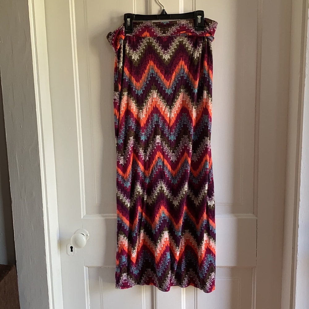 Justify Maxi Skirt - Picture 2 of 3